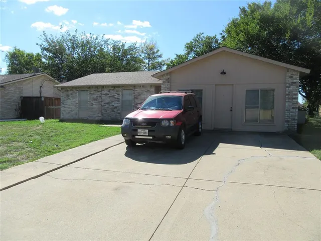 $1,795 | 916 Tulip Trail, Mesquite, TX 75149