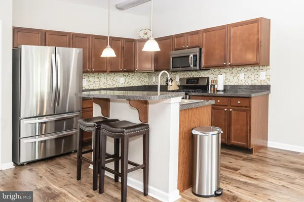 $390,000 | 117 Oak Ridge Drive, Mount Royal, NJ 08061