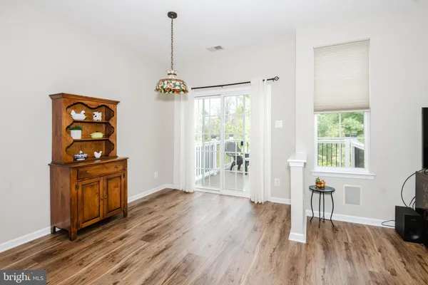 $390,000 | 117 Oak Ridge Drive, Mount Royal, NJ 08061