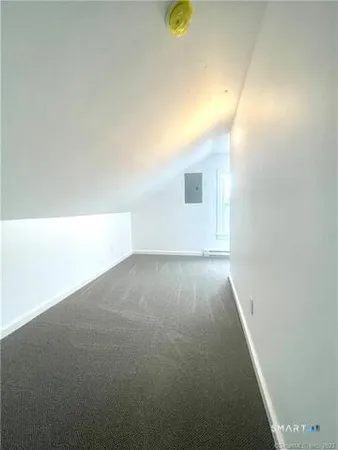 $2,900 | 20 Jackson Avenue, Unit 3, Stonington, CT 06355