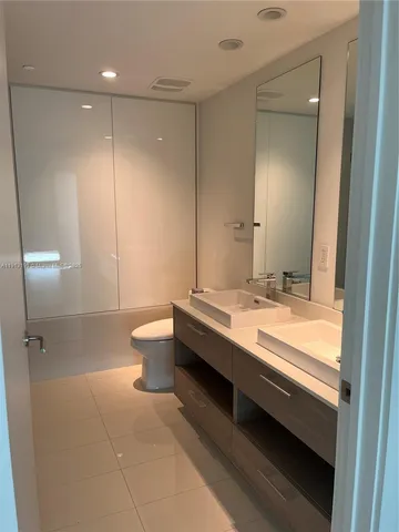 $7,200 | 1300 South Miami Avenue, Unit 3605, Miami, FL 33130