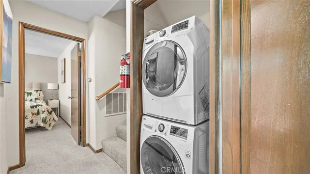 $615,000 | 582 Kuffel Canyon Road, Lake Arrowhead, CA 92352