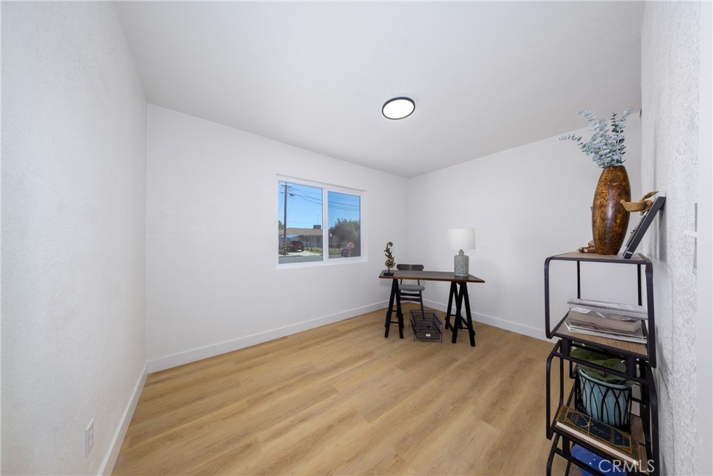 424 East 1st Street Rialto, CA 92376 - Photo 12 of 45