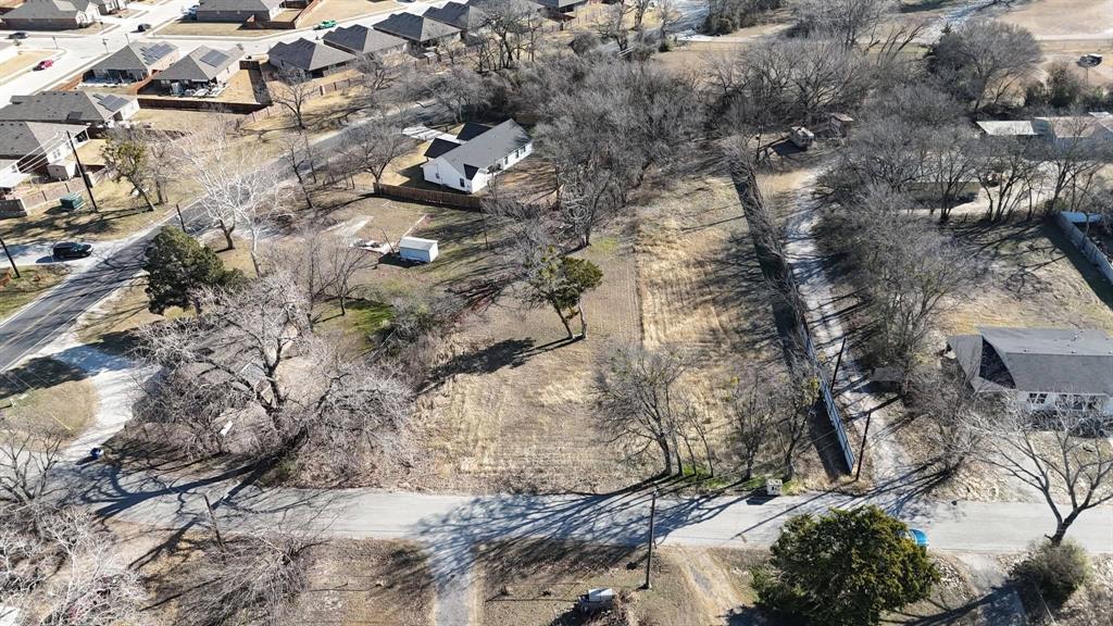 105 Huling Drive Azle, TX 76020 - Photo 10 of 13