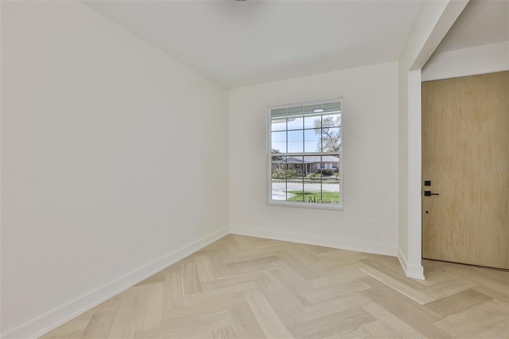 5610 South Sheridan Road Tampa, FL 33611 - Photo 14 of 63