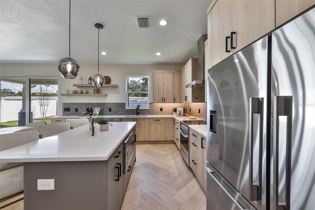 5610 South Sheridan Road Tampa, FL 33611 - Photo 21 of 63