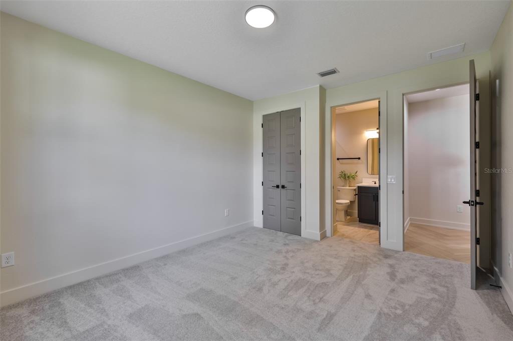 5610 South Sheridan Road Tampa, FL 33611 - Photo 34 of 63