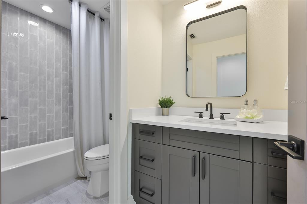 5610 South Sheridan Road Tampa, FL 33611 - Photo 54 of 63