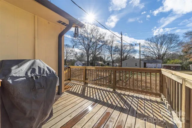 $330,000 | 806 Walnut Street, Belmont, NC 28012