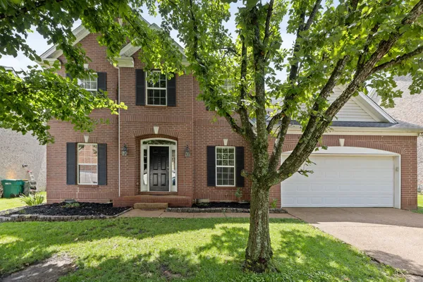 $599,900 | 2008 Flocking Drive, Spring Hill, TN 37174