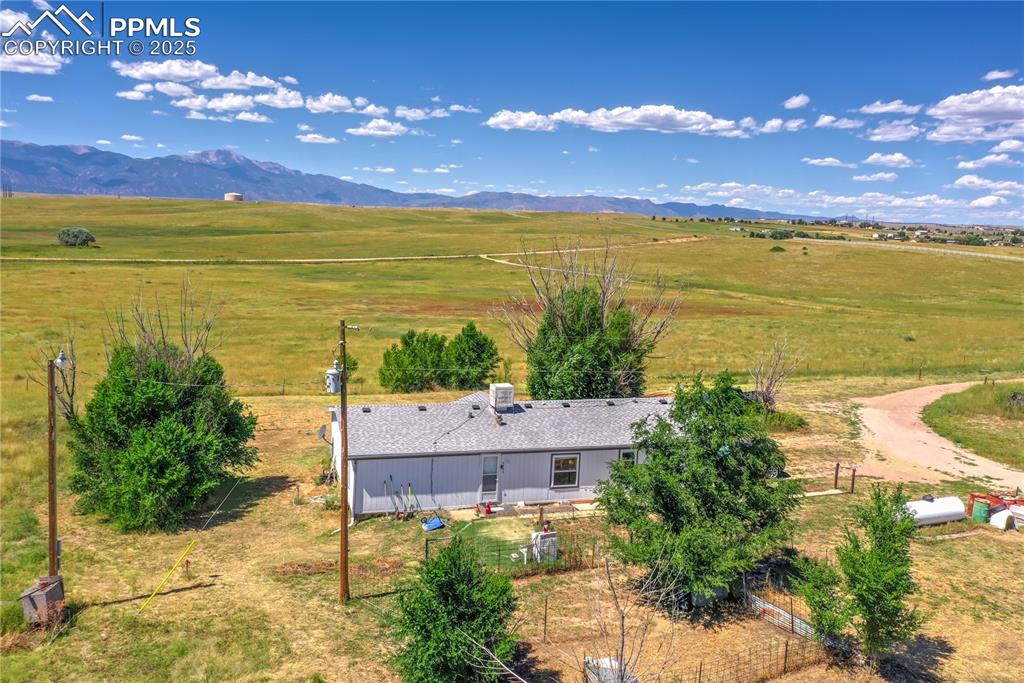 3955 South Meridian Road Colorado Springs, CO 80929 - Photo 4 of 39 a view of an ocean and beach
