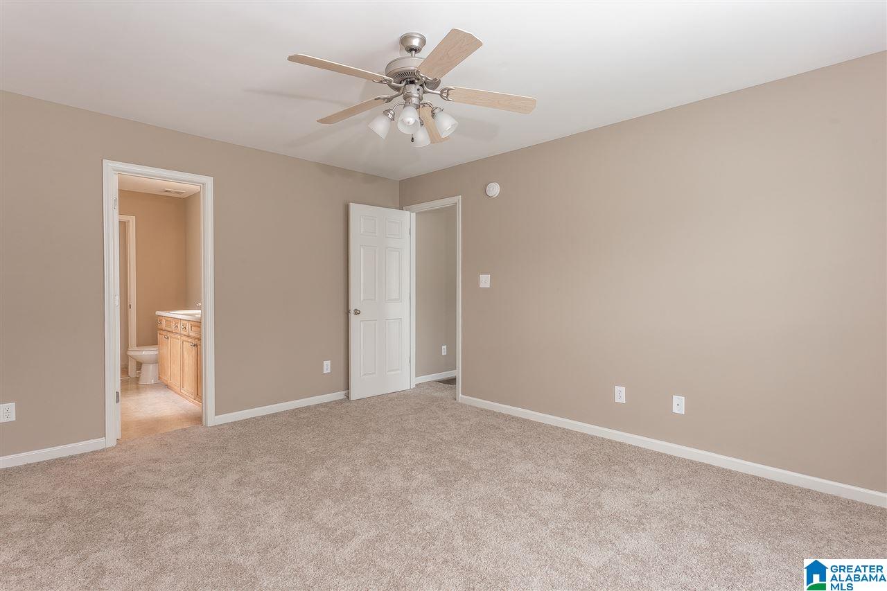 952 Hickory Street Moody, AL 35004 - Photo 23 of 37