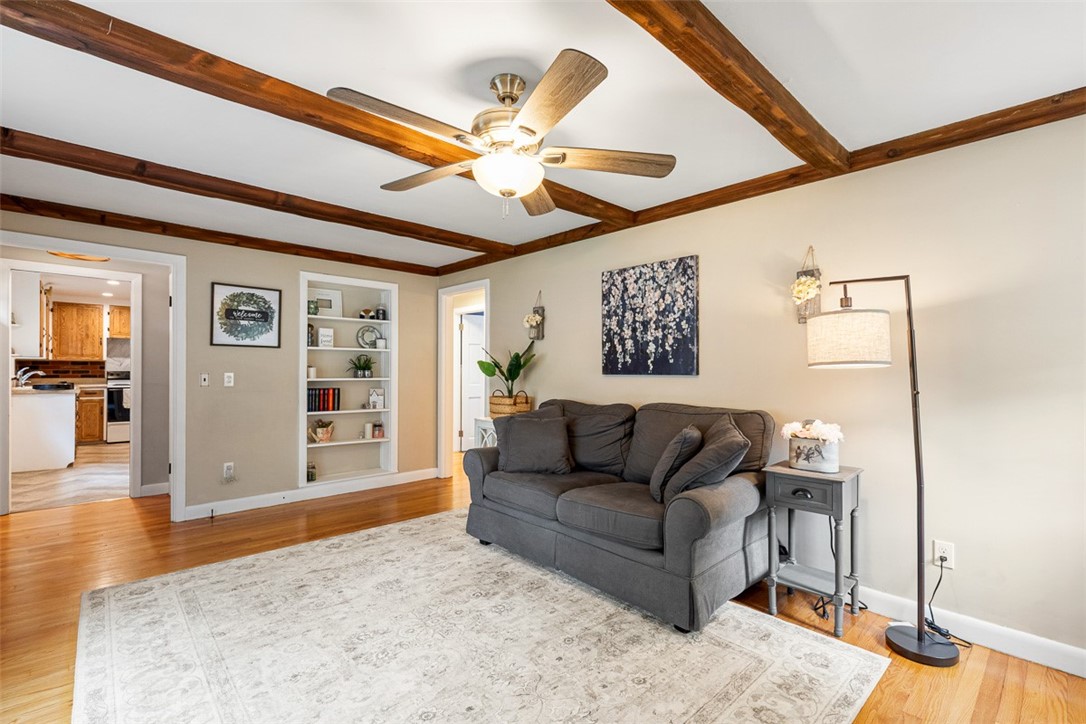 48 Barker Street Warwick, RI 02888 - Photo 10 of 41