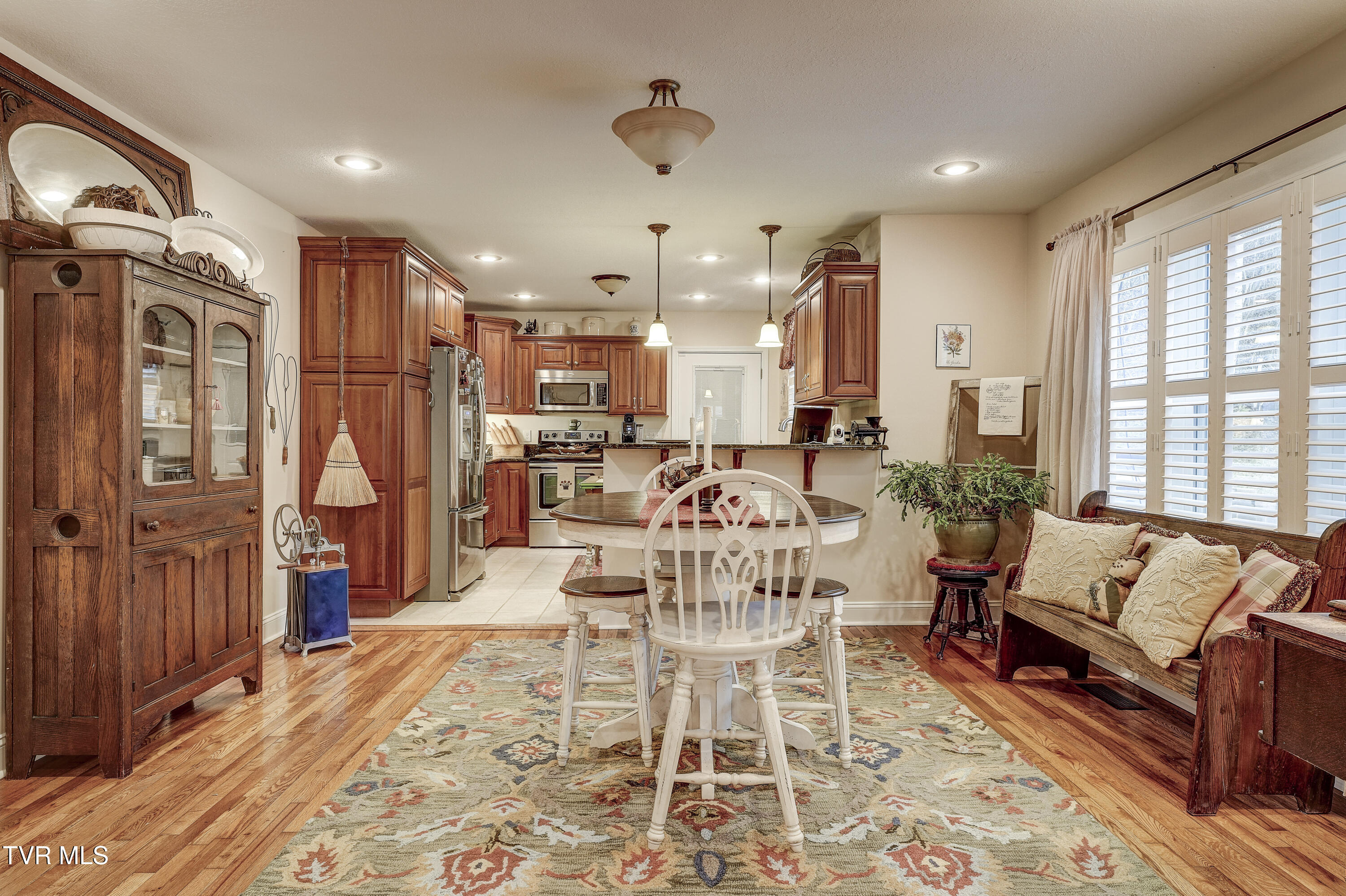 101 School House Road Hampton, TN 37658 - Photo 20 of 46 School-7