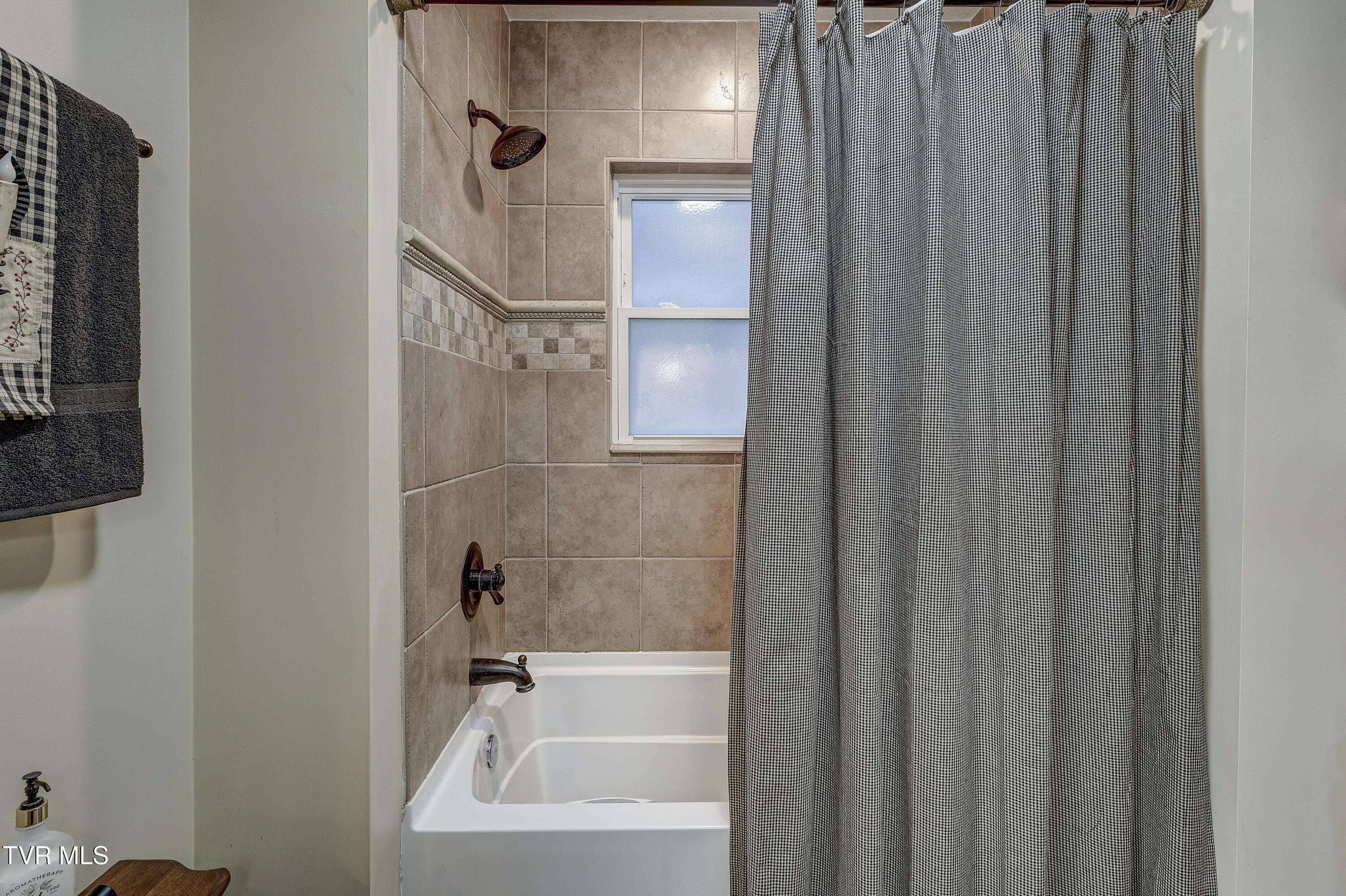 101 School House Road Hampton, TN 37658 - Photo 40 of 46 School-27