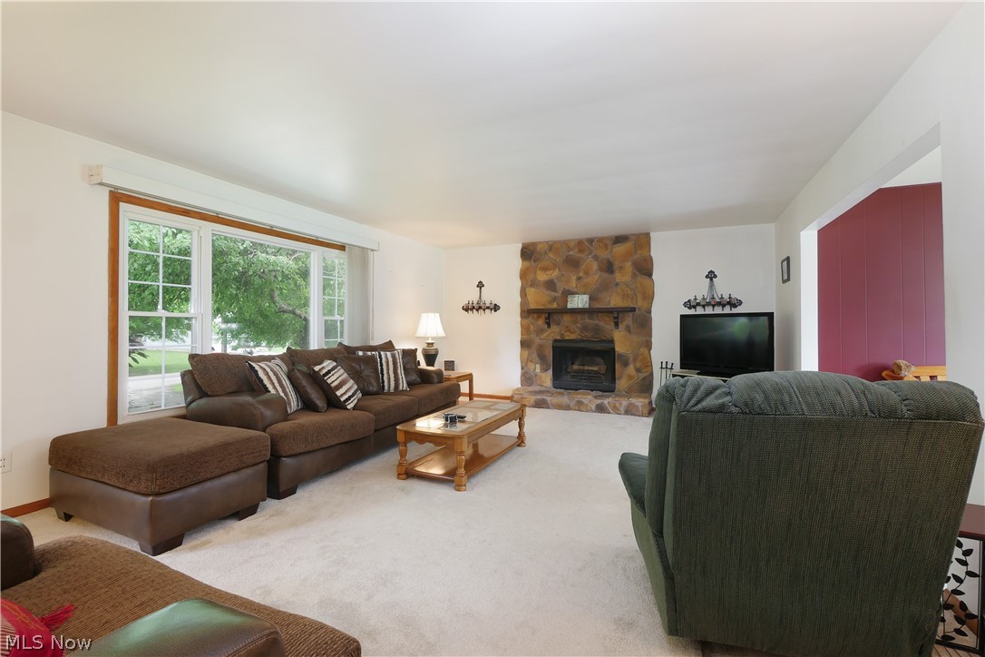 4144 Tapper Road Barberton, OH 44203 - Photo 4 of 35
