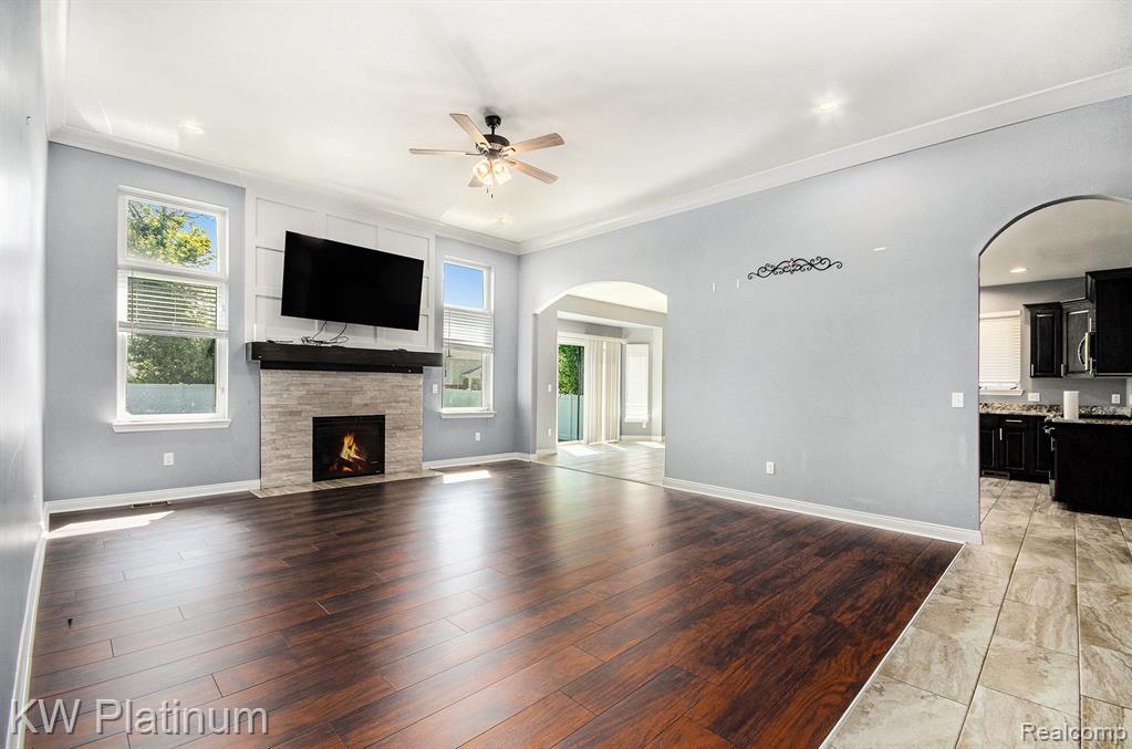 52800 Card Road Macomb, MI 48042 - Photo 9 of 31 Gallery Image 9