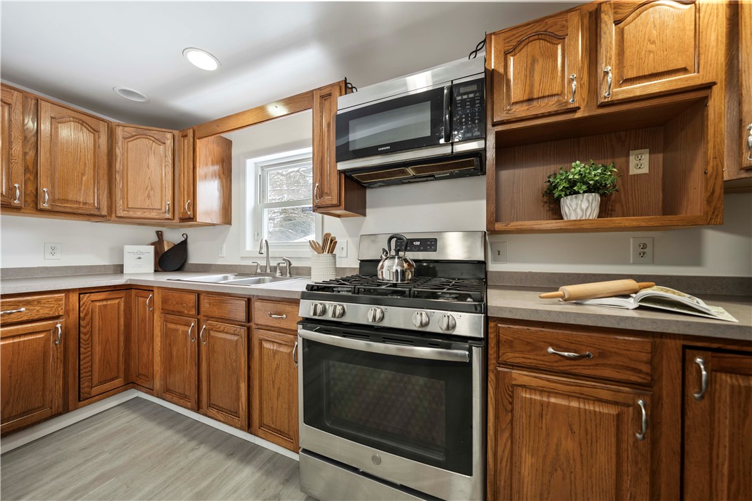 2016 Clifford Avenue Rochester, NY 14609 - Photo 14 of 50