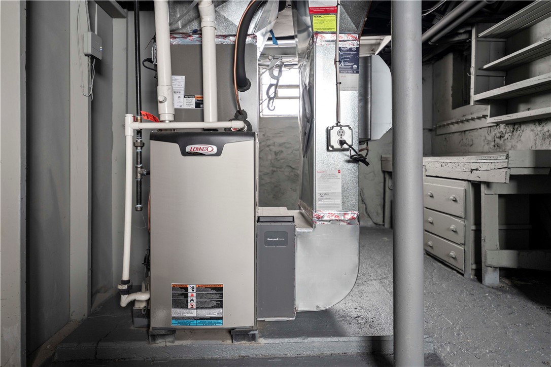 2016 Clifford Avenue Rochester, NY 14609 - Photo 47 of 50