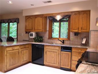 6245 Tollgate Road Zionsville, PA 18092 - Photo 13 of 50 Gallery Image 13