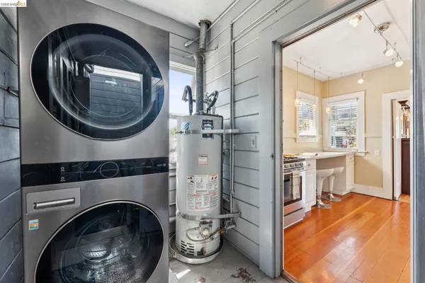 $695,000 | 2600 Ashby Avenue, Unit 4, Berkeley, CA 94705