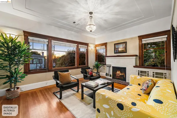 $695,000 | 2600 Ashby Avenue, Unit 4, Berkeley, CA 94705