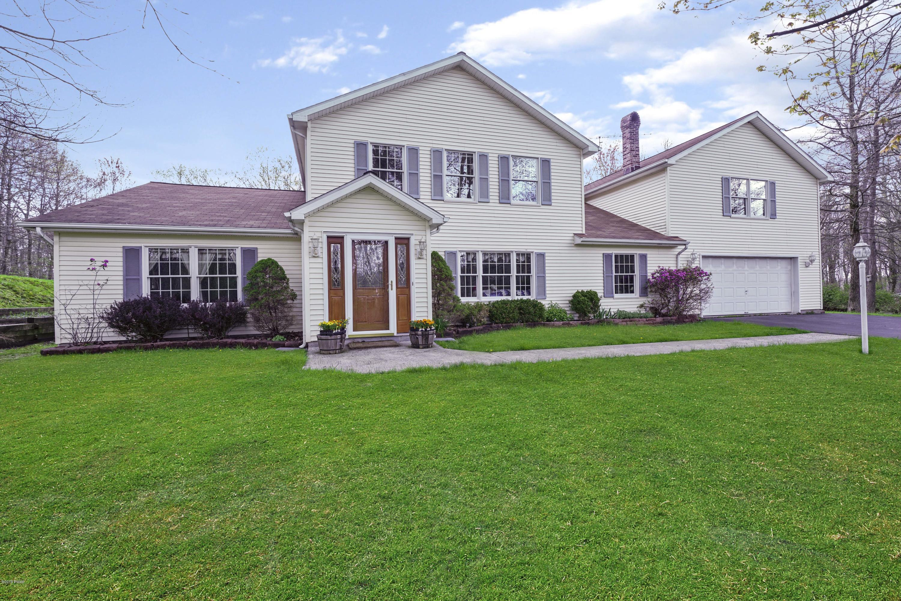 133 Nichecronk Road Dingmans Ferry, PA 18328 - Photo 1 of 31 kwvbexdnyp7ziv66p7qhz2ooue4cunnhp6uyhxv4