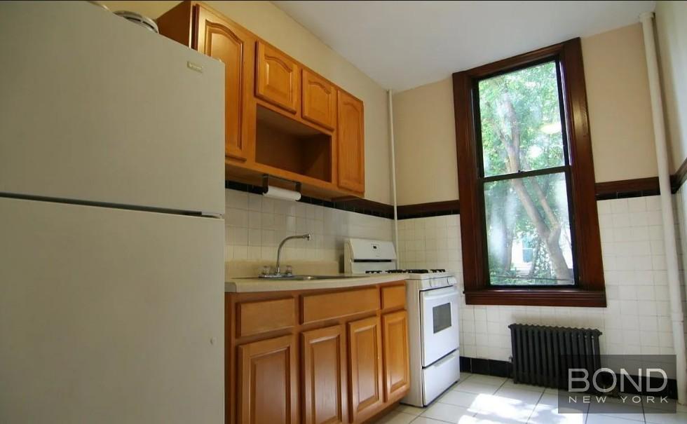 100 Cornelia Street, Unit 3 Brooklyn, NY 11221 - Photo 4 of 5 Photo 4