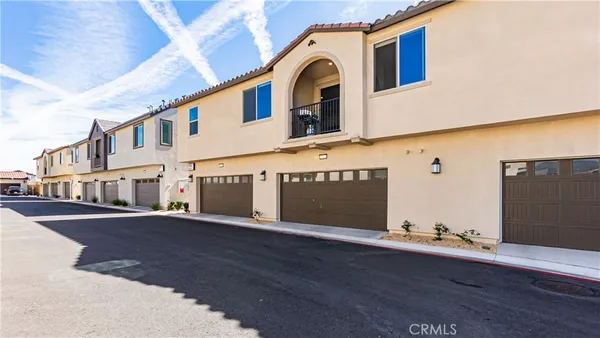 $507,888 | 16651 Snowdrop Lane, Unit 1, Fontana, CA 92336
