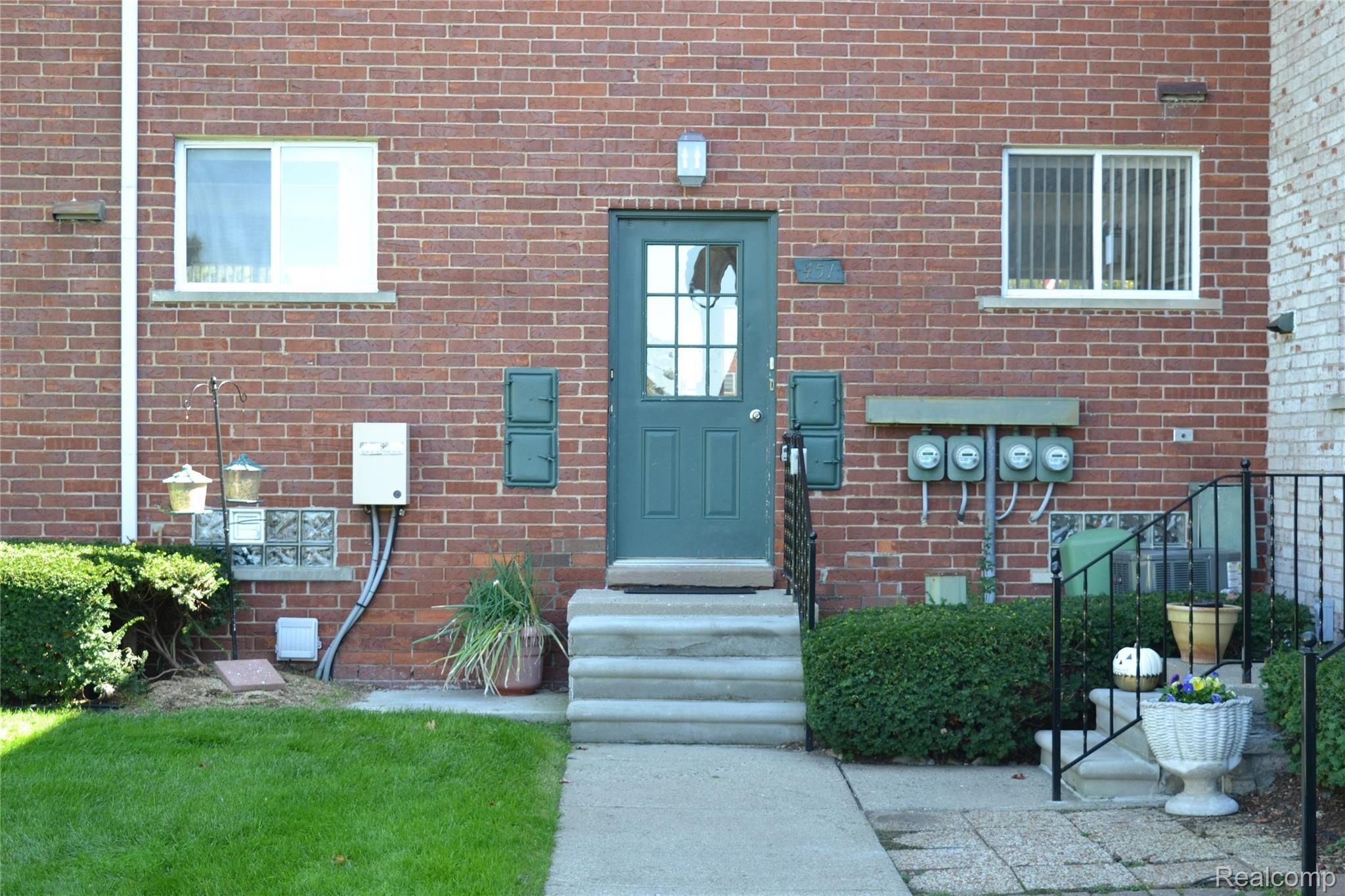 451 Miller Avenue, Unit 111 Rochester, MI 48307 - Photo 3 of 26 03 - Back Entrance.JPG