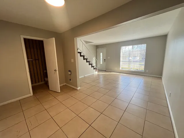 $949 | 4127 Wilkesview Drive, Chattanooga, TN 37416