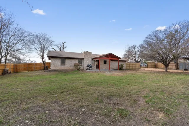 $2,150 | 209 East Rector Street, Manor, TX 78653