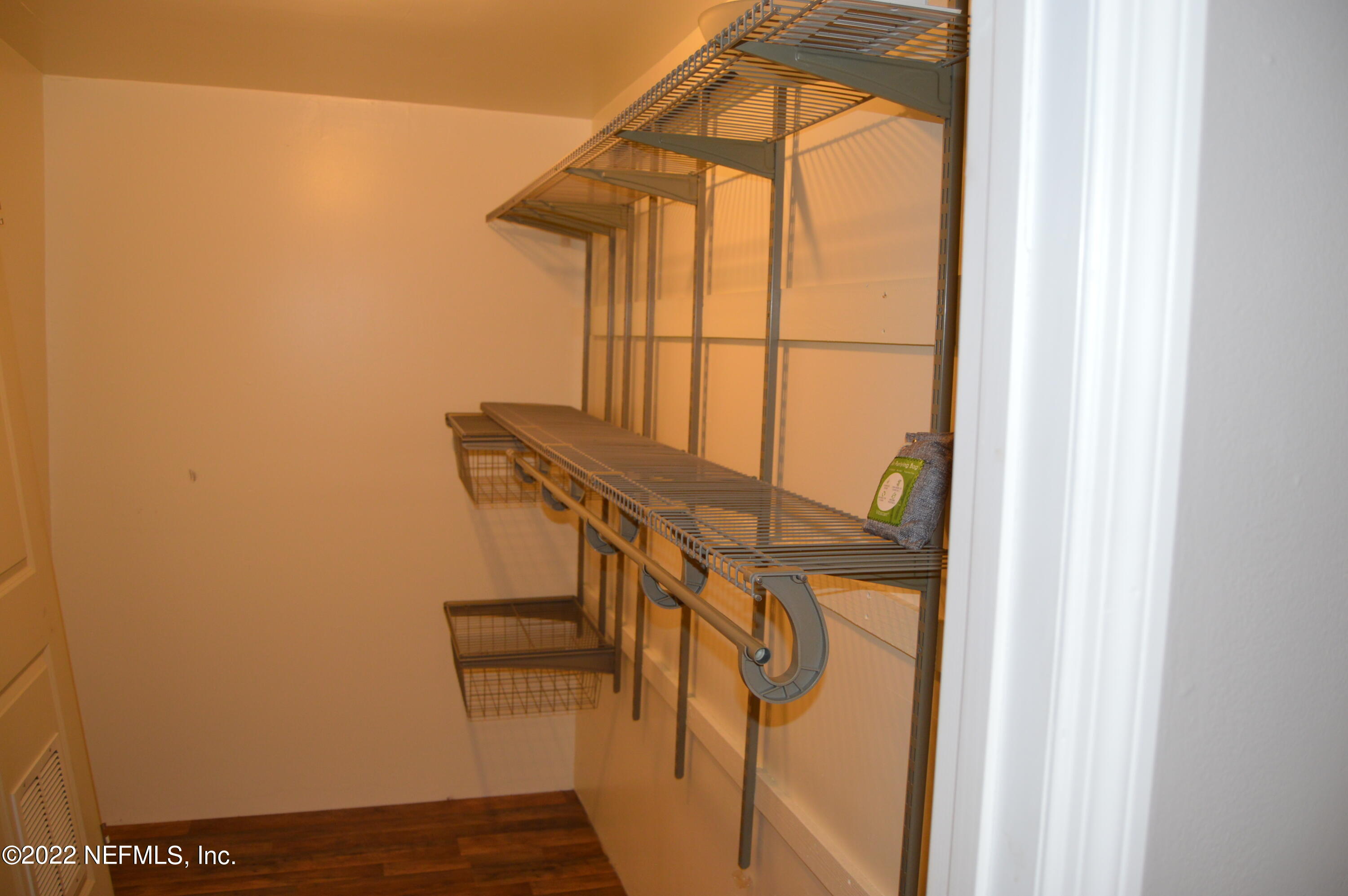 6926 Camelot Road Jacksonville, FL 32211 - Photo 10 of 21 DSC_0014