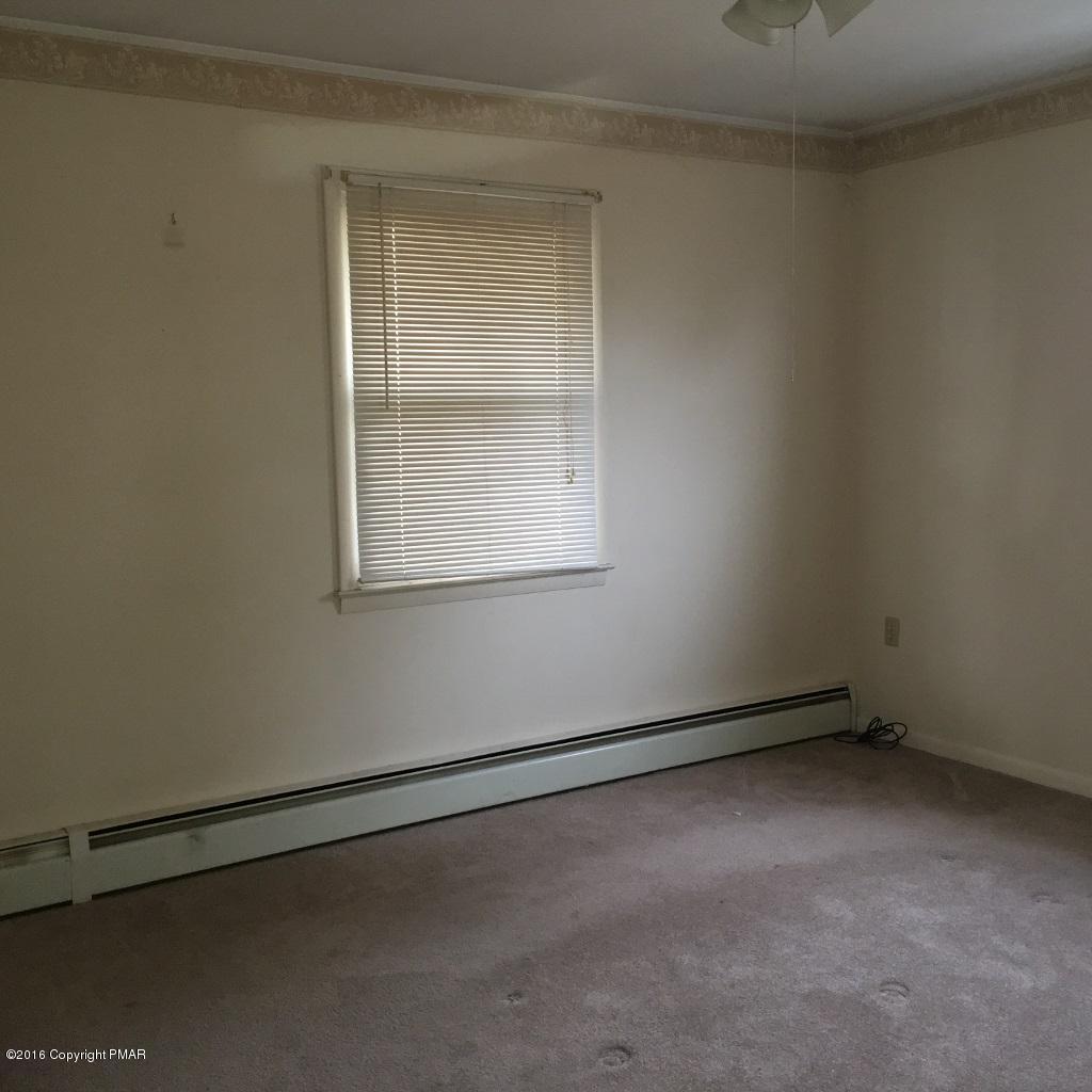 47 Craig Road Lehighton, PA 18235 - Photo 6 of 10 Bedroom
