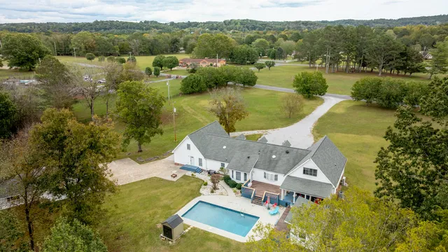 $849,000 | 342 Powder Horn Lane, Ringgold, GA 30736