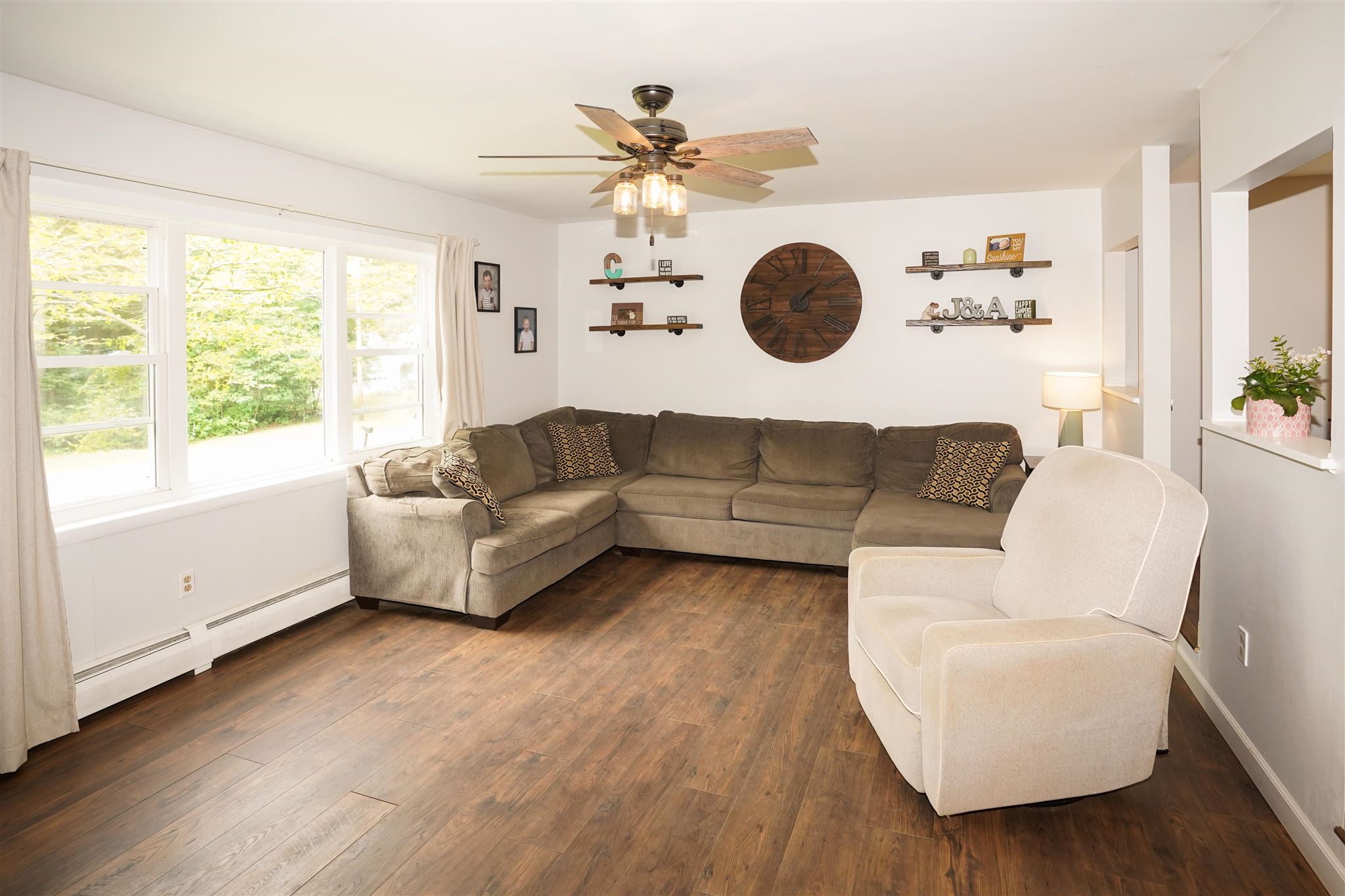67 Circle Road Milton, VT 05468 - Photo 3 of 24