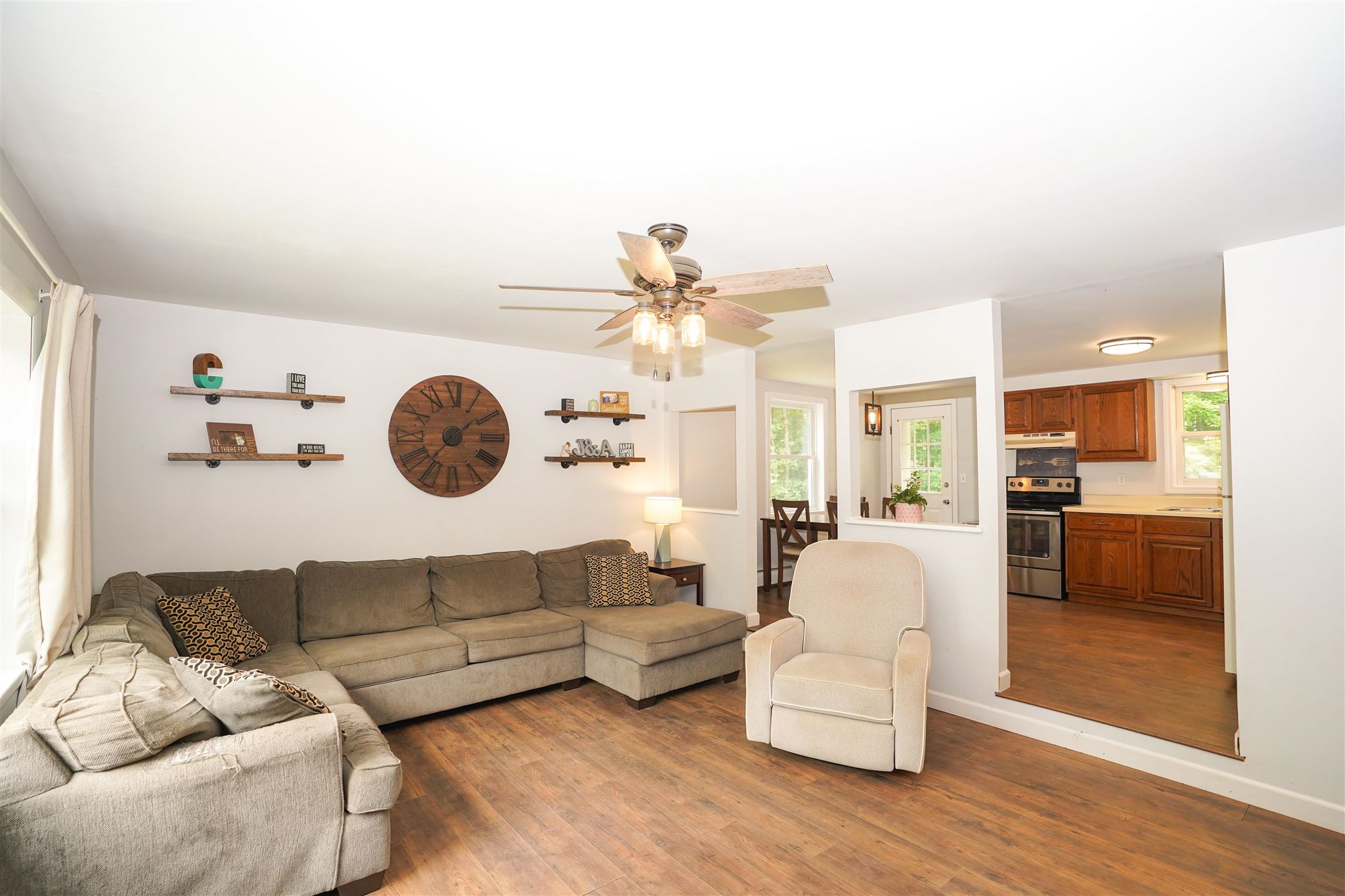 67 Circle Road Milton, VT 05468 - Photo 4 of 24
