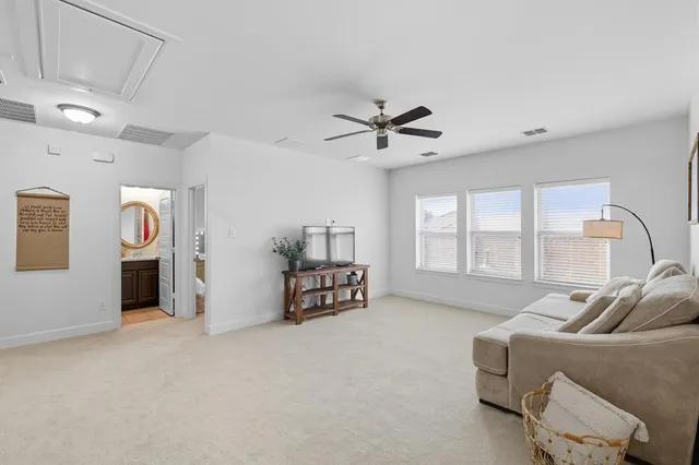 $640,000 | 721 Fenceline Drive, Argyle, TX 76226