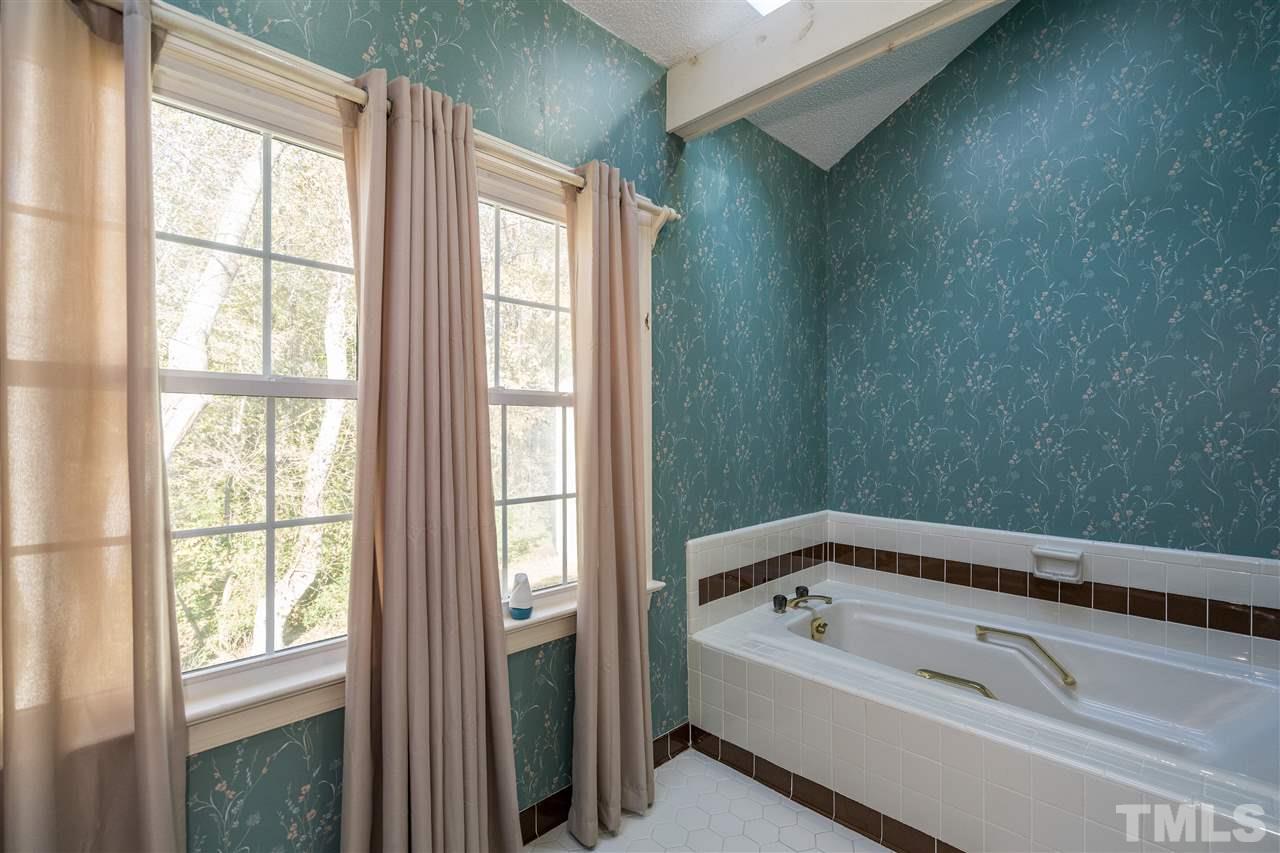 5013 Fielding Drive Raleigh, NC 27606 - Photo 18 of 30 Gallery Image 18