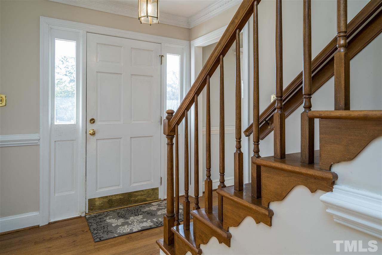 5013 Fielding Drive Raleigh, NC 27606 - Photo 4 of 30 Gallery Image 4
