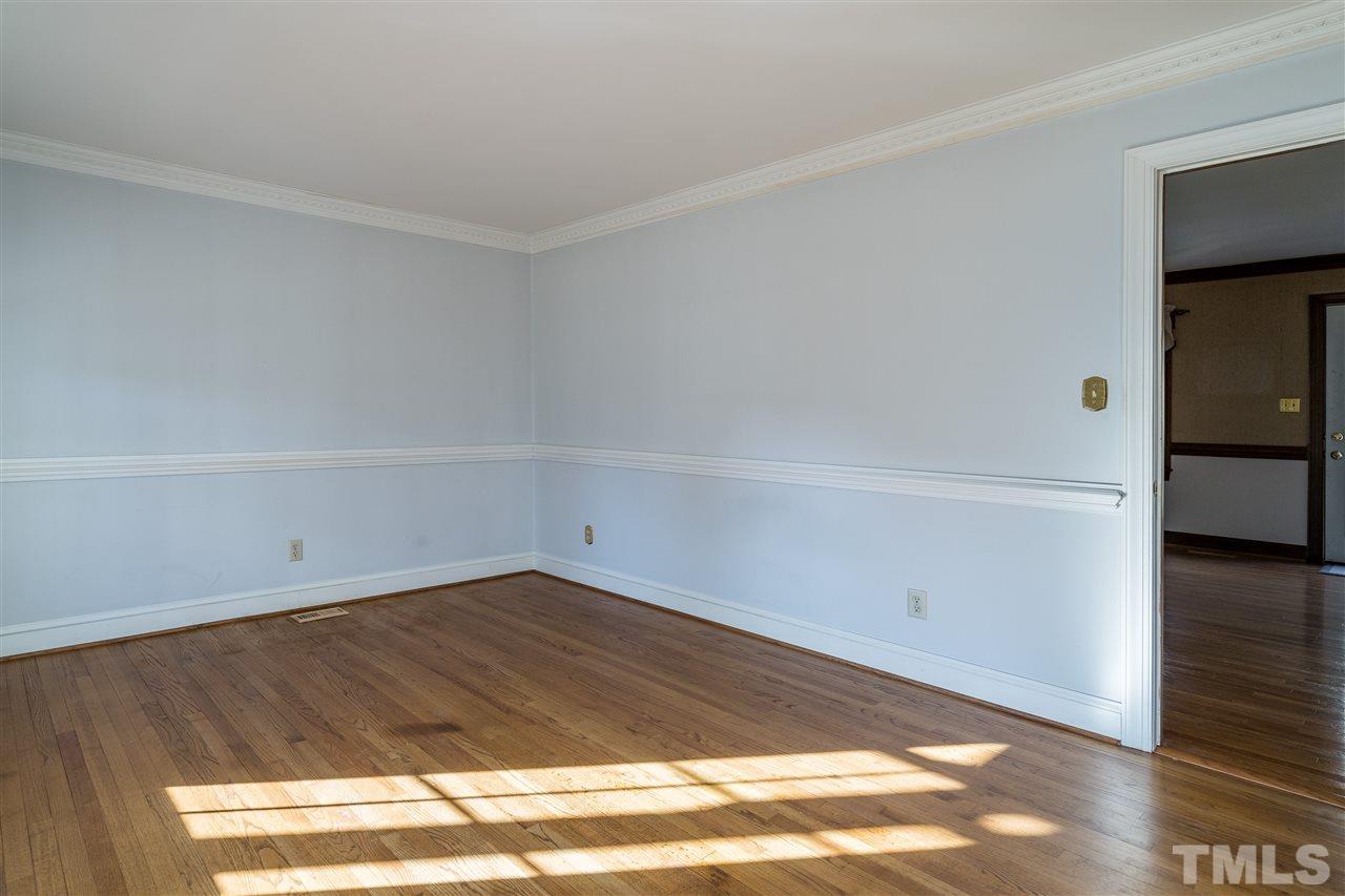 5013 Fielding Drive Raleigh, NC 27606 - Photo 6 of 30 Gallery Image 6