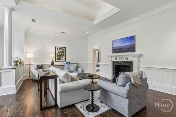 $6,995,000 | 2 East Perry Lane, Unit S A B AND C, Savannah, GA 31401
