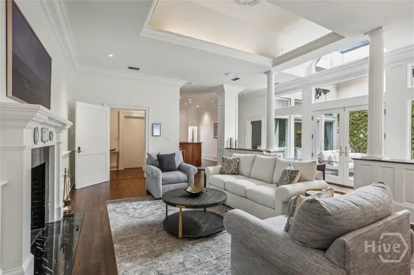 $6,995,000 | 2 East Perry Lane, Unit S A B AND C, Savannah, GA 31401