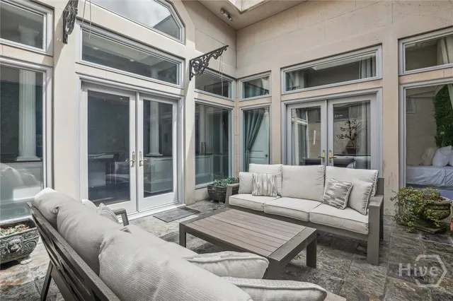 $6,995,000 | 2 East Perry Lane, Unit S A B AND C, Savannah, GA 31401