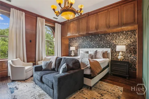 $6,995,000 | 2 East Perry Lane, Unit S A B AND C, Savannah, GA 31401