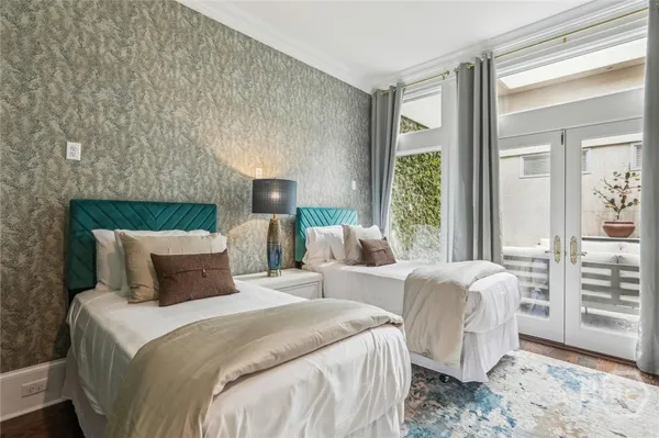 $6,995,000 | 2 East Perry Lane, Unit S A B AND C, Savannah, GA 31401