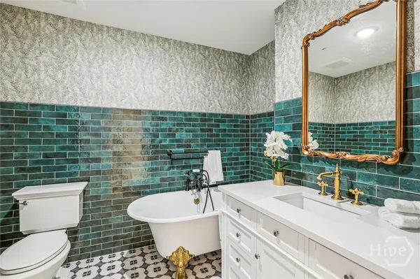 $6,995,000 | 2 East Perry Lane, Unit S A B AND C, Savannah, GA 31401