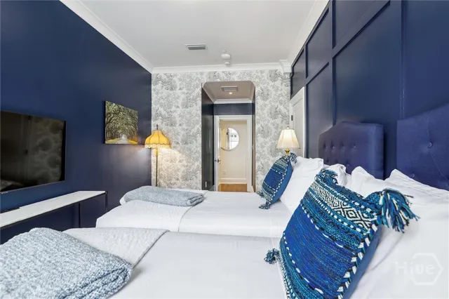 $6,995,000 | 2 East Perry Lane, Unit S A B AND C, Savannah, GA 31401