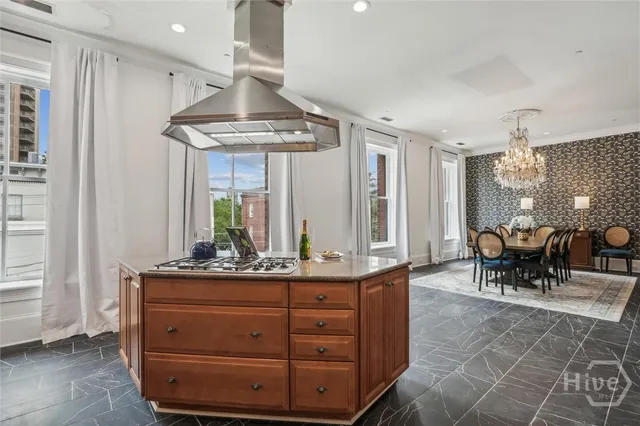 $6,995,000 | 2 East Perry Lane, Unit S A B AND C, Savannah, GA 31401