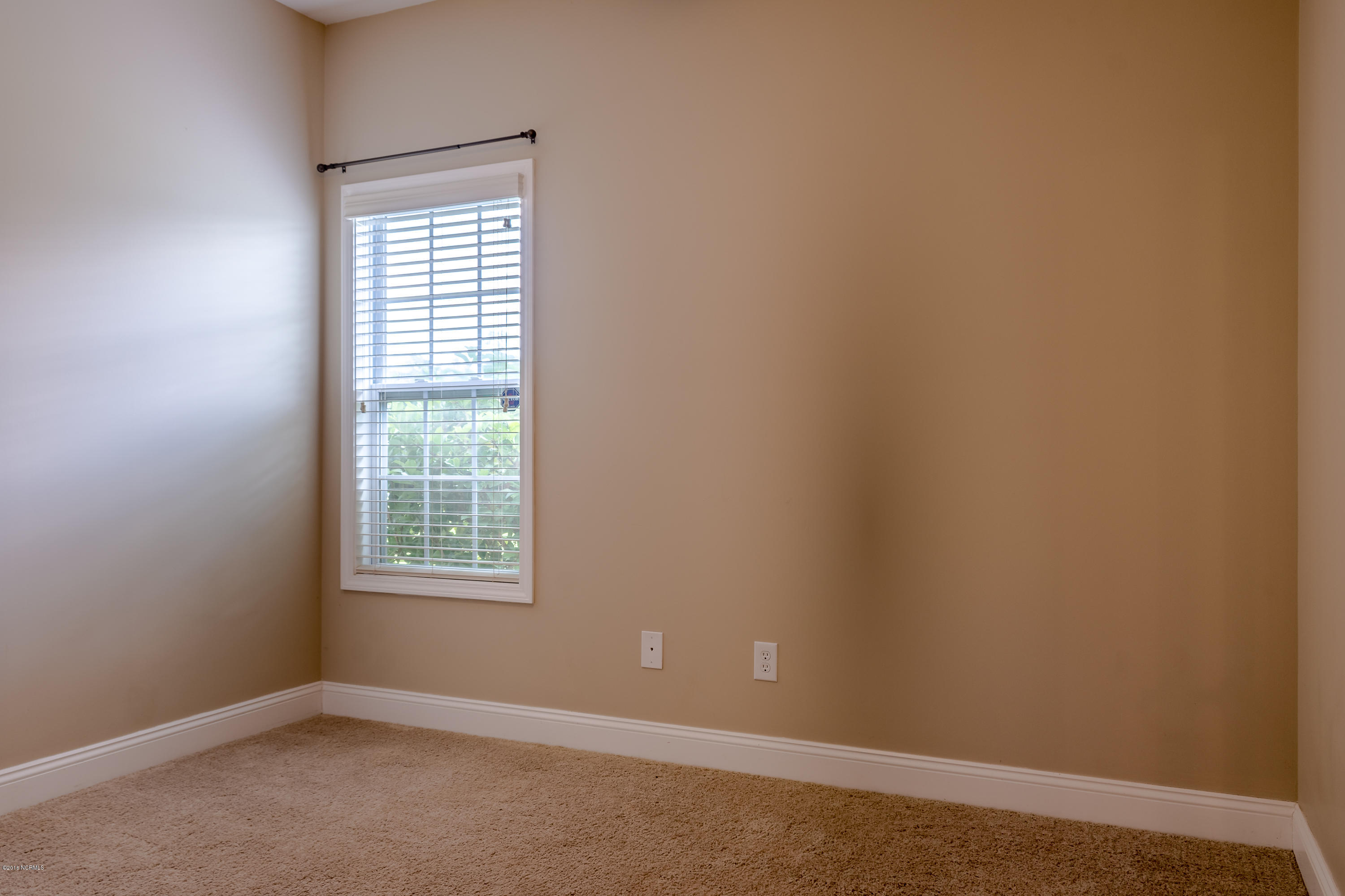 206 Emerald Ridge Road Jacksonville, NC 28546 - Photo 15 of 29 (21 of 28) Amanda Parmer_206 Emerald Rid